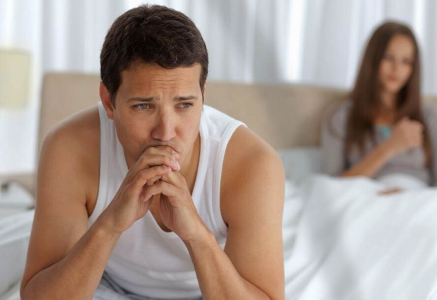 Dor durante as relacións sexuais, deterioro da potencia nun home, un dos signos de prostatite